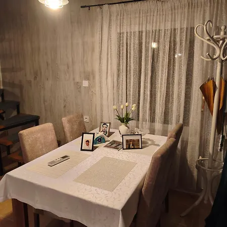 Je Vendeghaz Apartmán